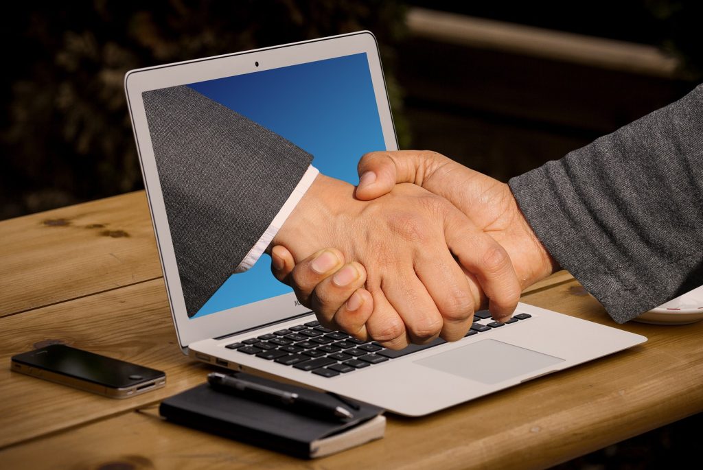 handshake-3382504_1920 handshake-3382504_1920